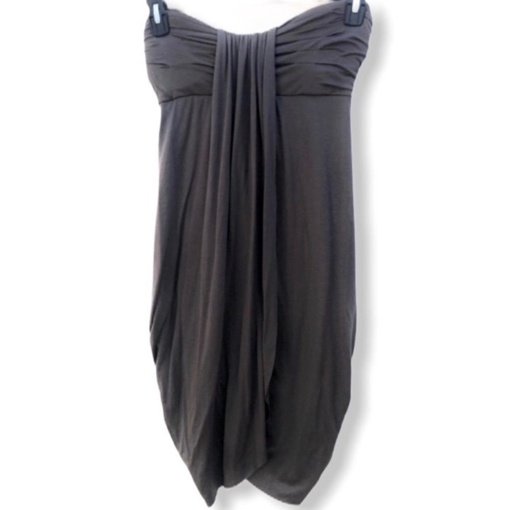 Scoop Strapless Dress‎